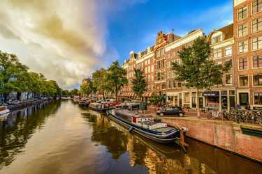 Haag til Amsterdam buss, tog, samkjøring billige billetter og priser
