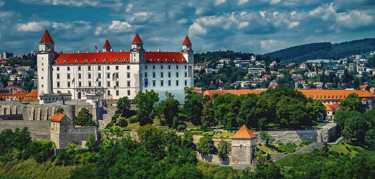 Reise til Slovakia - Billige tog-, buss- og flybilletter